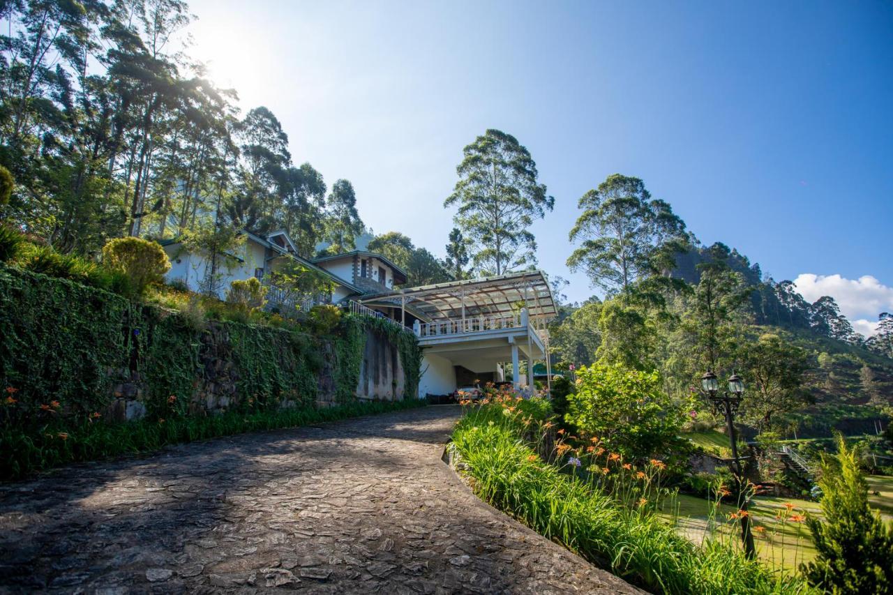 Manuel Manor Hotel Labugolla Exterior photo