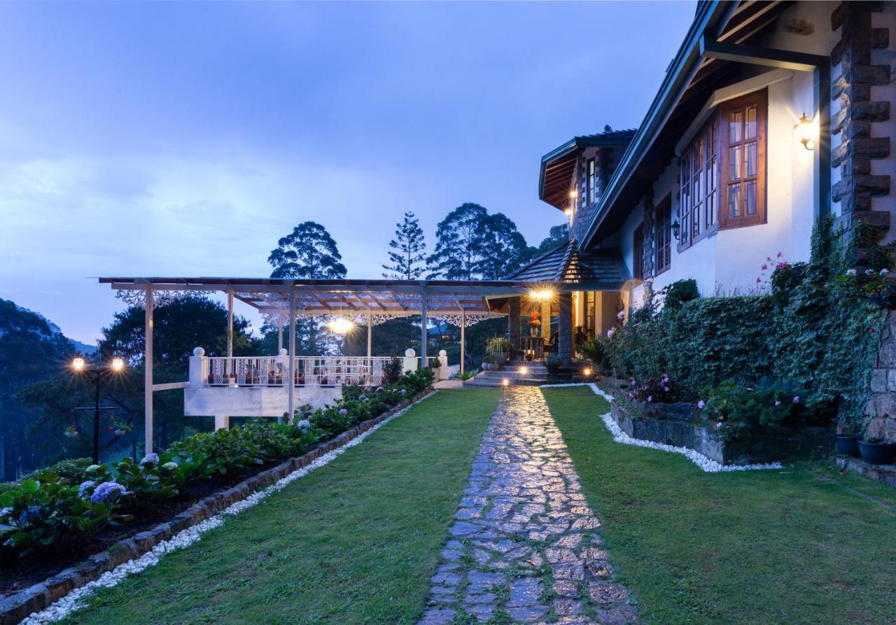 Manuel Manor Hotel Labugolla Exterior photo