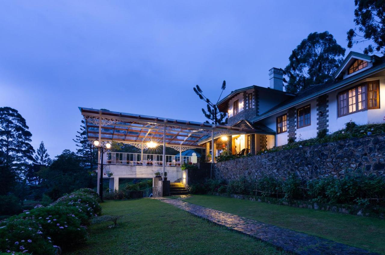 Manuel Manor Hotel Labugolla Exterior photo